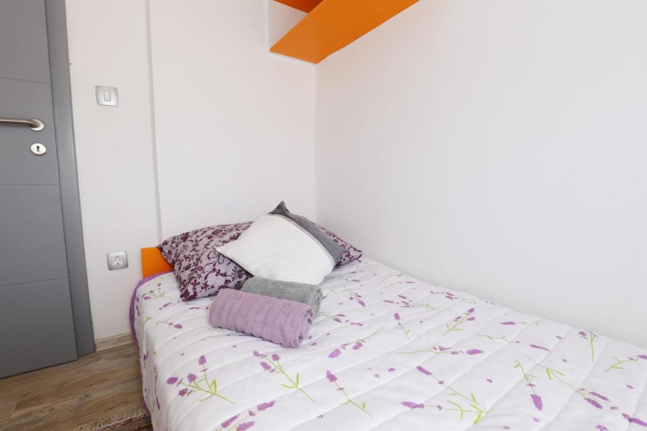 Apartman Teo &Tena Оточац Экстерьер фото